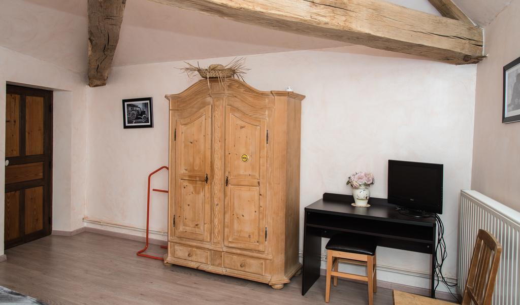 La Ferme Des 3 Suissesses Bed & Breakfast Saint-Paul  Ngoại thất bức ảnh