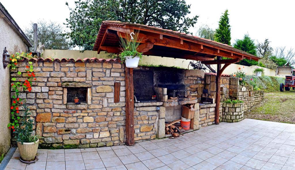 La Ferme Des 3 Suissesses Bed & Breakfast Saint-Paul  Ngoại thất bức ảnh